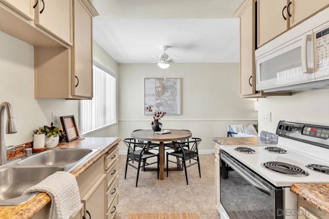 4252 35th St, San Diego CA: https://media.crmls.org/mediaz/0b747c5b-b47a-4fba-ad38-3086944c3aaf.jpg