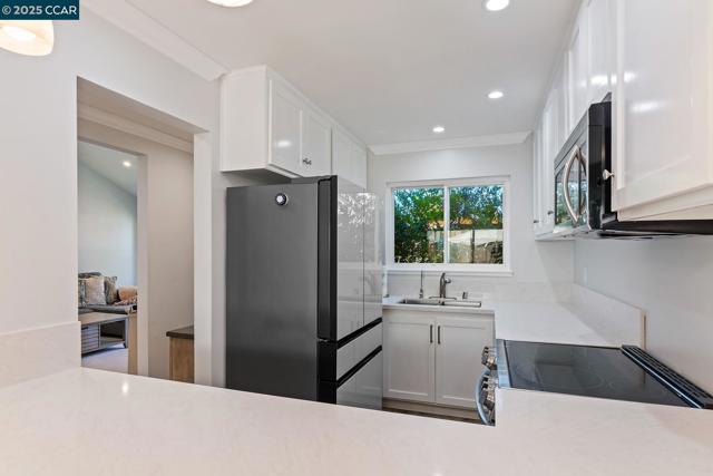 341 Scottsdale Rd., Pleasant Hill CA: https://media.crmls.org/mediaz/0b74c8a1-c254-4f93-b63a-7552a257e89a.jpg