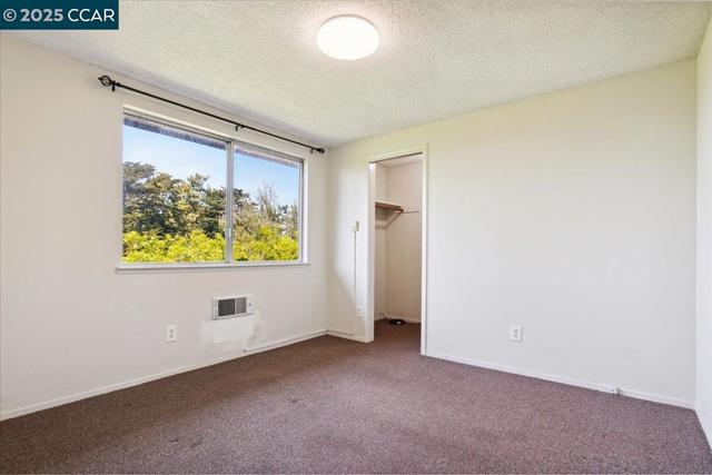 51 Rincon Rd, Kensington CA: https://media.crmls.org/mediaz/0b74f678-2479-4e26-b531-bf8f4c0c8433.jpg
