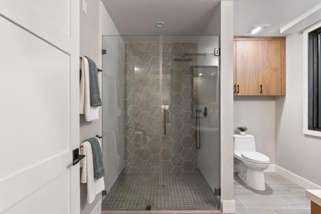 221 Hope Street, Mountain View CA: https://media.crmls.org/mediaz/0b750b1c-9e83-4813-b696-18cf97ebde85.jpg