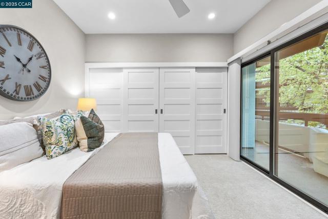 3535 Terra Granada Dr, Walnut Creek CA: https://media.crmls.org/mediaz/0b764ec6-bc61-42b5-8024-4b944c249e48.jpg