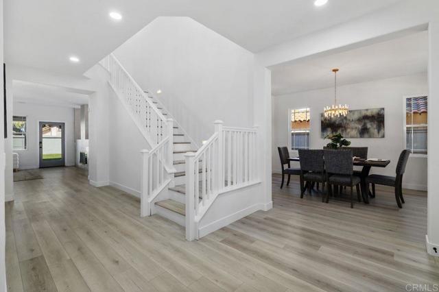 Detail Gallery Image 9 of 50 For 1086 Augusta Pl, Chula Vista,  CA 91915 - 5 Beds | 3 Baths