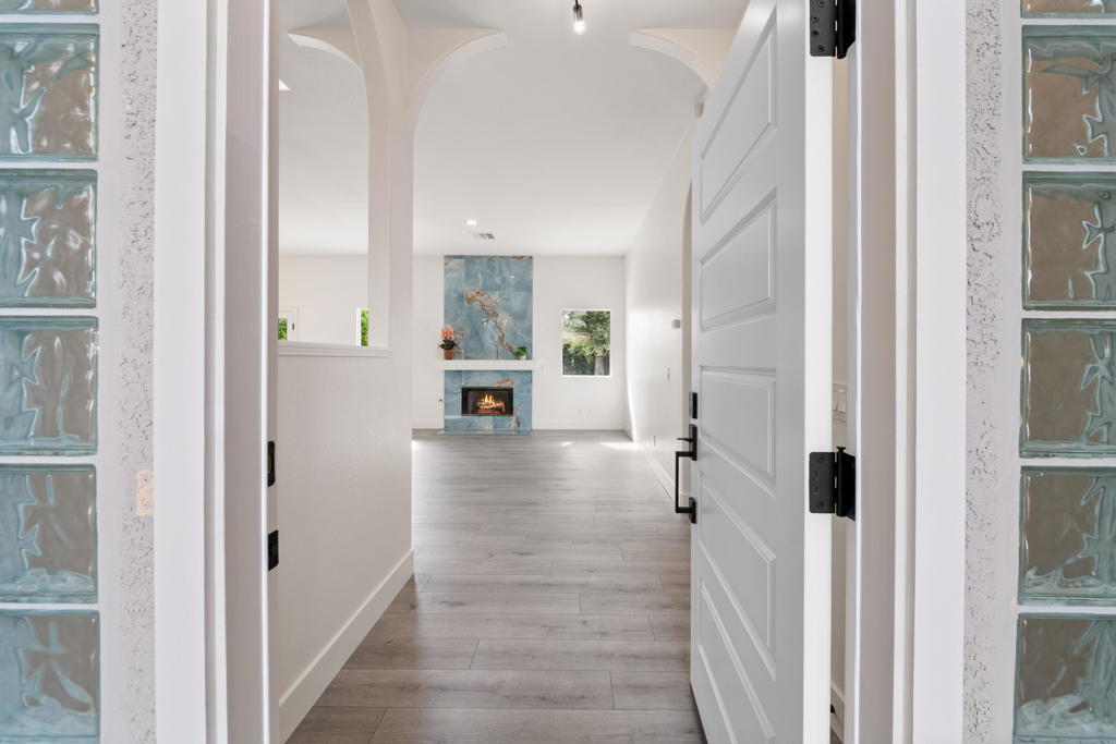 MLS #219139301DA image #3