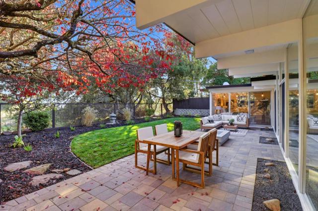 2275 Allegheny Way, San Mateo CA: https://media.crmls.org/mediaz/0b771b71-ebed-4f18-b7d1-b09e8a3e7c79.jpg