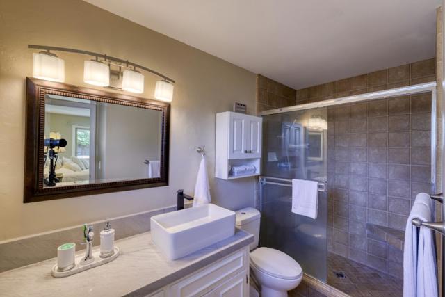 307 De La Vina Way, Salinas CA: https://media.crmls.org/mediaz/0b77b900-5a4d-4761-a12e-29db97205d1e.jpg