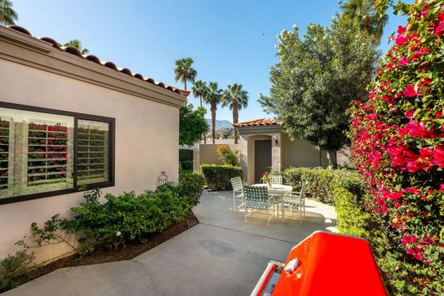 54396 Shoal Creek, La Quinta CA: https://media.crmls.org/mediaz/0b789b50-593d-4901-ad4a-405c1668ce3f.jpg
