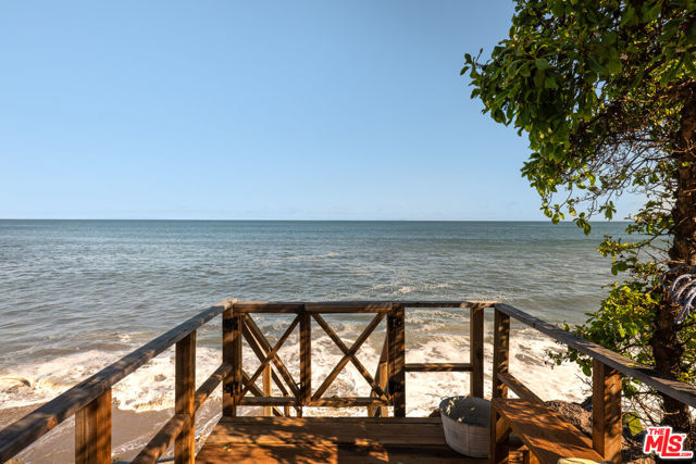 Drew Fenton | 28036 Sea Lane Drive Malibu CA | MLS: 7349915 Drew Fenton | 28036 Sea Lane Drive Malibu CA | MLS: 7349915