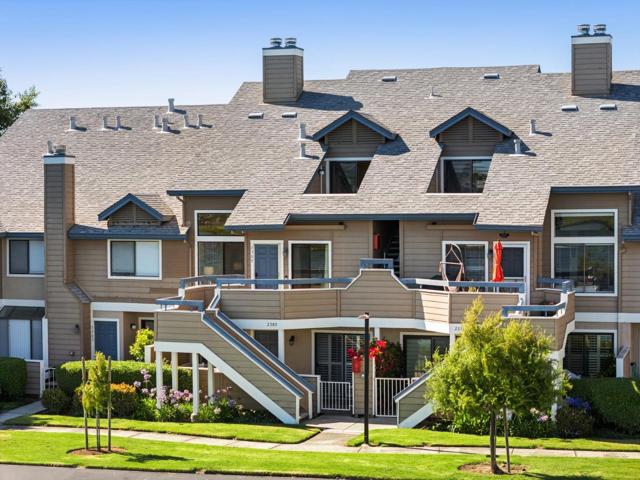2309 Vista Del Mar, San Mateo CA: https://media.crmls.org/mediaz/0b794e17-a3d6-4a29-86d5-4898e9e3f354.jpg
