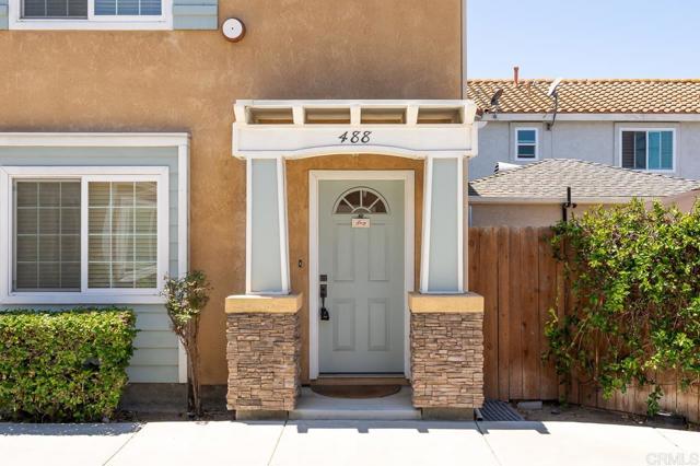 488 Park Way, Chula Vista CA: https://media.crmls.org/mediaz/0b79923c-3fb5-46e6-ae4e-791a720146b3.jpg