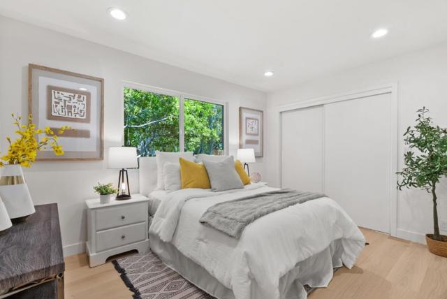 2344 Deodara Drive, Los Altos CA: https://media.crmls.org/mediaz/0b79d1e4-5aad-47fa-a37c-83f1e182324b.jpg