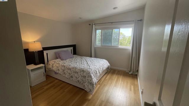 38526 Canyon Heights Drive, Fremont CA: https://media.crmls.org/mediaz/0b7b484b-d993-4810-9538-c87c106bcb74.jpg
