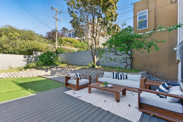 1756 14th Avenue, San Francisco CA: https://media.crmls.org/mediaz/0b7b665f-e163-45d9-96d4-21c50c074753.jpg