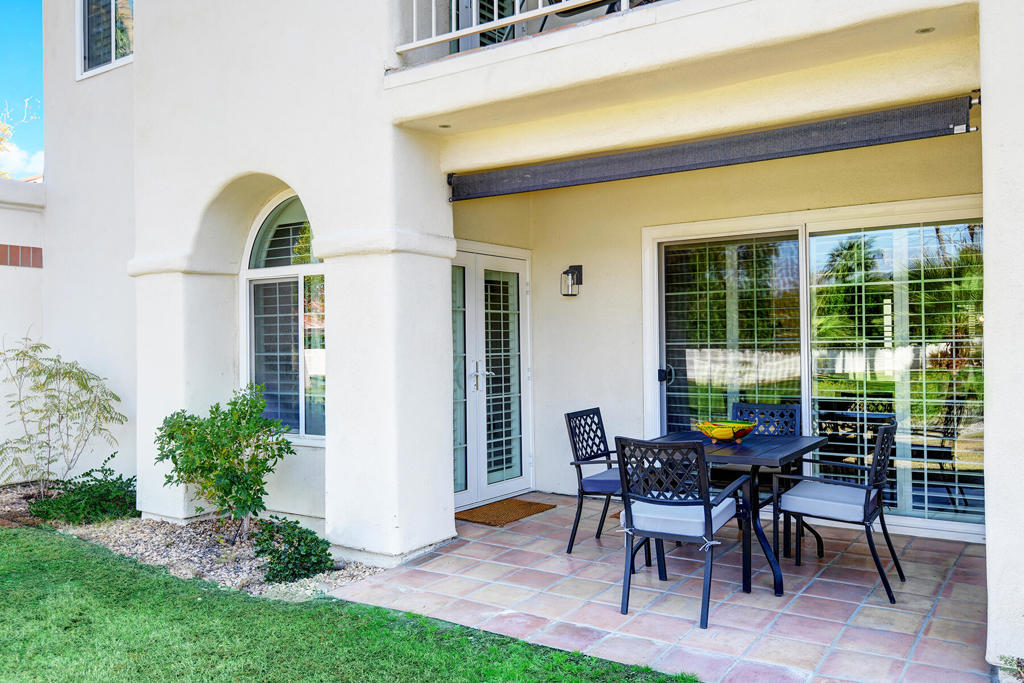 43733 Avenida Alicante