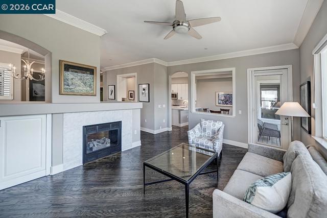 Image 18 of 59 For 539 High Eagle Ct