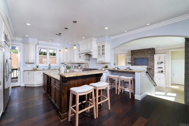 Detail Gallery Image 22 of 42 For 3768 Skyline Rd, Carlsbad,  CA 92008 - 4 Beds | 2/1 Baths