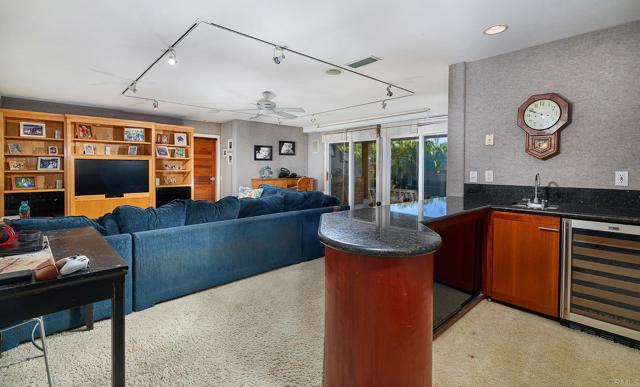 Detail Gallery Image 23 of 35 For 4135 Skyline Rd, Carlsbad,  CA 92008 - 4 Beds | 4/1 Baths