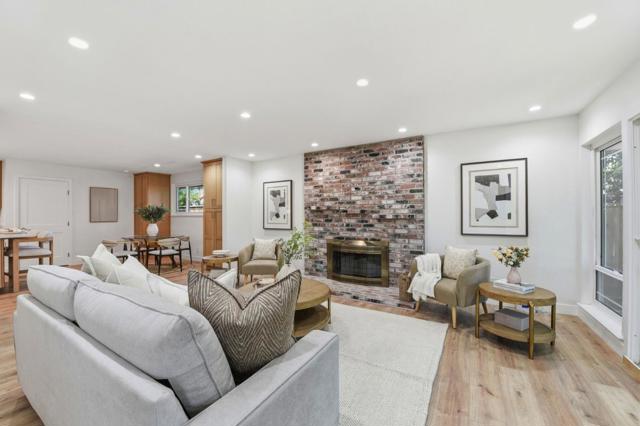 1524 Sandpiper Court, Sunnyvale CA: https://media.crmls.org/mediaz/0b812654-e805-464b-b6b6-f2bf89821832.jpg