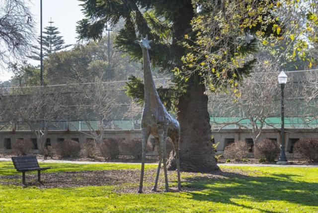 10 9th Avenue, San Mateo CA: https://media.crmls.org/mediaz/0b813d5b-ae97-447a-821a-76d544d0516f.jpg