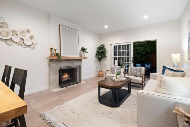 626 Harvester Drive, Foster City CA: https://media.crmls.org/mediaz/0b82ae42-3d09-4394-a14a-dc2fe4913515.jpg