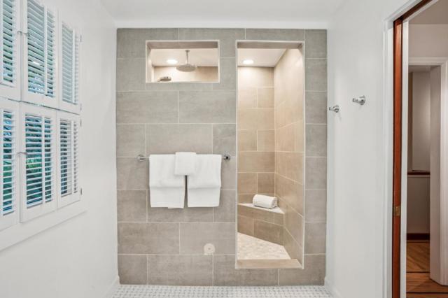 13872 Silver Sky Way, Woodside CA: https://media.crmls.org/mediaz/0b82eedf-f016-4c60-94c3-a413c8924c32.jpg