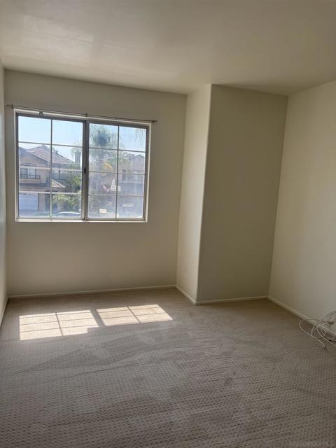 14018 Via Corsini, San Diego CA: https://media.crmls.org/mediaz/0b84097c-ead3-4cd4-b096-8cd1778ea0a0.jpg