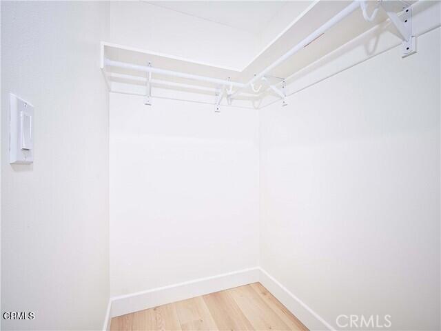 Detail Gallery Image 6 of 11 For 7219 Fallbrook Ave, West Hills,  CA 91307 - 3 Beds | 3/1 Baths