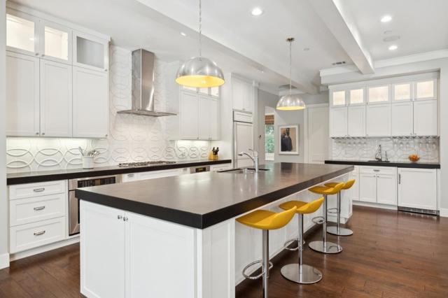 520 Berkeley Avenue, Menlo Park CA: https://media.crmls.org/mediaz/0b84ef88-8c24-427b-9fb8-a3aa10c4536c.jpg