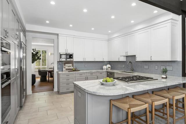335 Fern Glen, La Jolla CA: https://media.crmls.org/mediaz/0b860191-b8d6-4791-bdfc-9b9562c65411.jpg