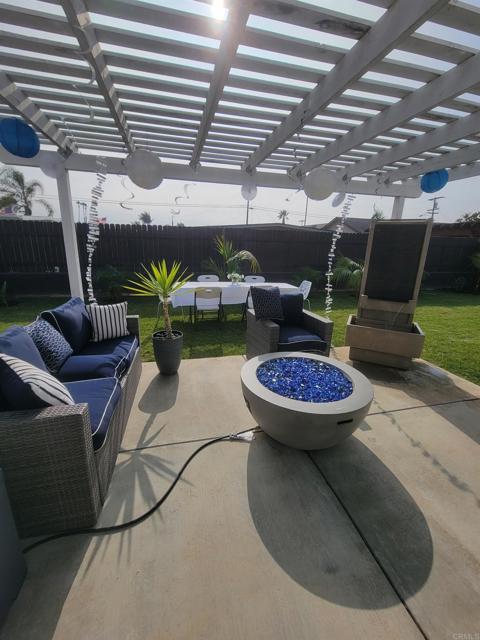 Detail Gallery Image 7 of 10 For 851 Holly Ave, Imperial Beach,  CA 91932 - 3 Beds | 2 Baths