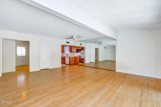 Detail Gallery Image 9 of 33 For 3557 Burritt Way, Glendale,  CA 91214 - 3 Beds | 2 Baths