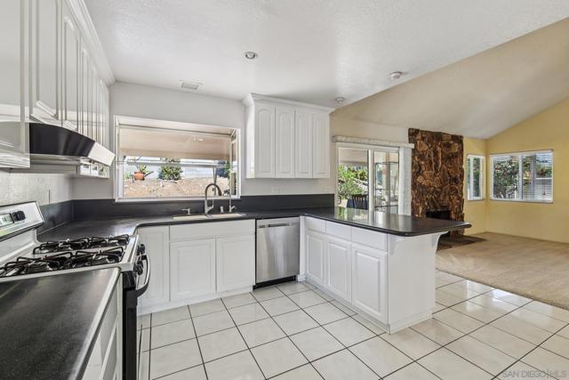 823 Fuchsia Ln, San Diego CA: https://media.crmls.org/mediaz/0b875db1-946a-4c6f-9903-4257dffac79f.jpg