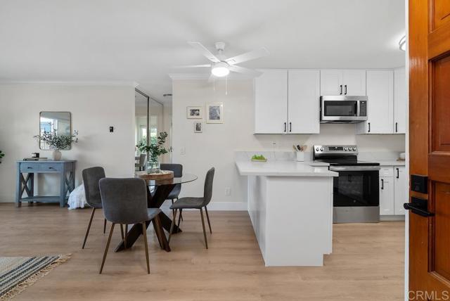 Detail Gallery Image 2 of 30 For 2352 Hosp Way #145,  Carlsbad,  CA 92008 - 2 Beds | 1 Baths