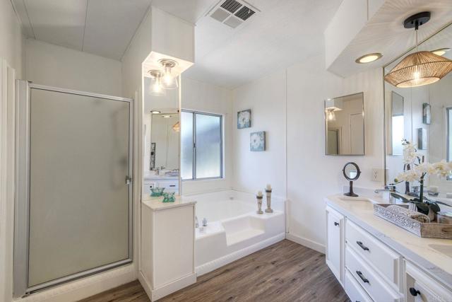 Detail Gallery Image 17 of 31 For 2130 Sunset Dr #134,  Vista,  CA 92081 - 2 Beds | 2 Baths