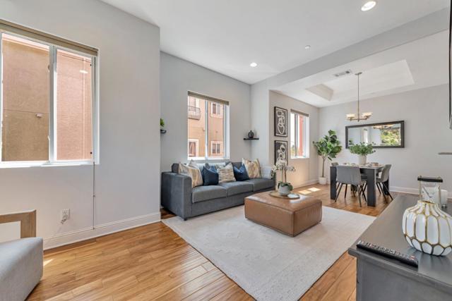 525 Guiti Garden Court, San Jose CA: https://media.crmls.org/mediaz/0b87fb09-70b4-493c-85cd-ce9014fab5a6.jpg