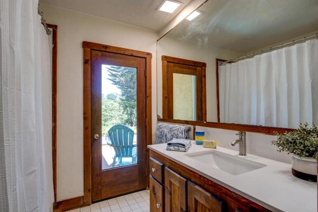 5090 La Honda Road,  CA: https://media.crmls.org/mediaz/0b889fdc-ea50-4934-be5e-e8d04860c373.jpg