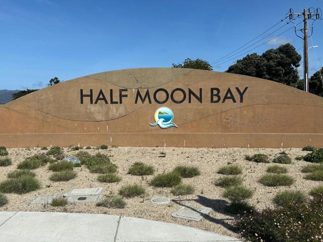 0 Portola Avenue, Half Moon Bay CA: https://media.crmls.org/mediaz/0b8d68ca-66d1-4b2e-8bec-e48bb52a4af4.jpg