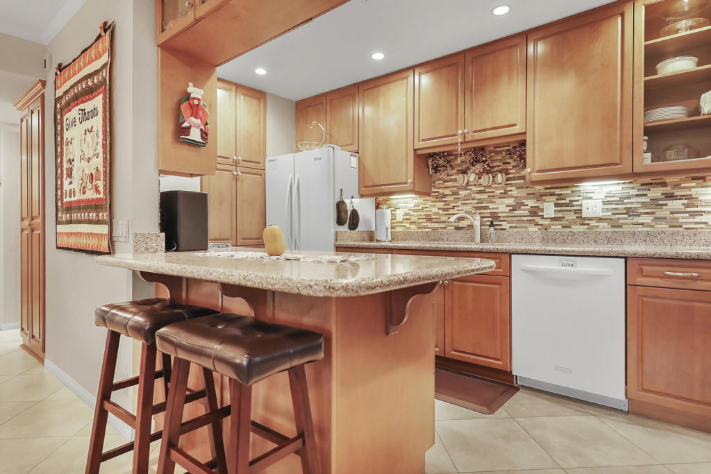 MLS #219139058DA image #5