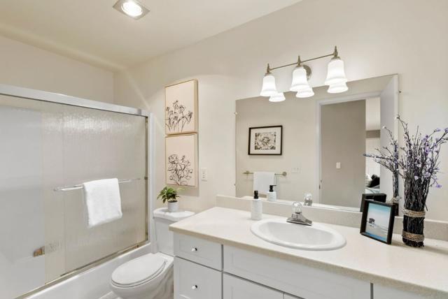 1919 Alameda De Las Pulgas, San Mateo CA: https://media.crmls.org/mediaz/0b8e2340-4d82-44f9-96c9-fe8644dec9d7.jpg