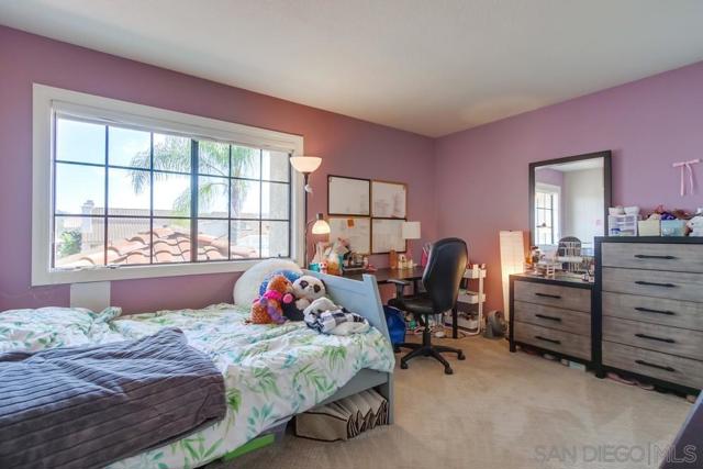11840 SPRINGSIDE ROAD, San Diego CA: https://media.crmls.org/mediaz/0b8ec335-69f5-424f-ba1b-991e7f1008fa.jpg
