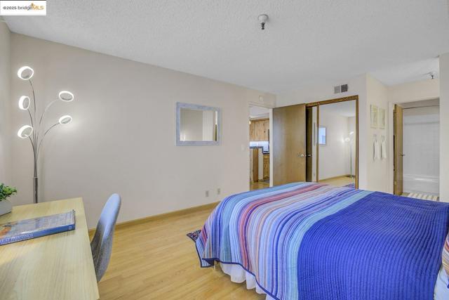 Image 28 of 42 For 545 Pierce St  3002