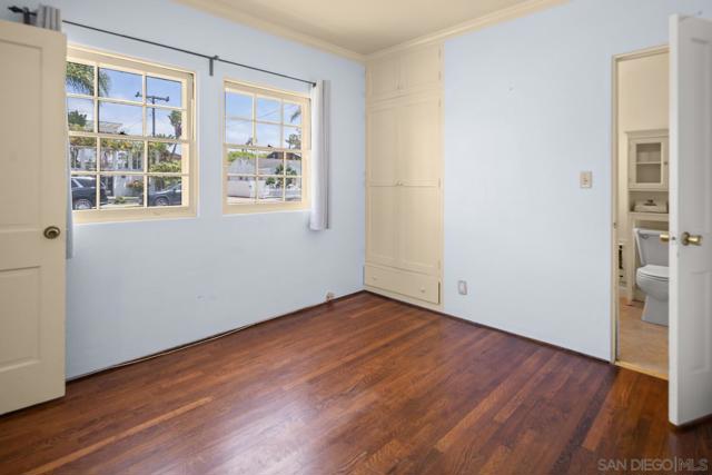1506 5Th St, Coronado CA: https://media.crmls.org/mediaz/0b8f46ed-a7b1-4cb0-89d4-ead610545df1.jpg