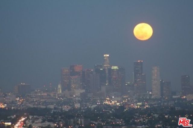2170 Century Park East, Los Angeles CA: https://media.crmls.org/mediaz/0b8f487b-696b-4fca-8033-340172c58732.jpg