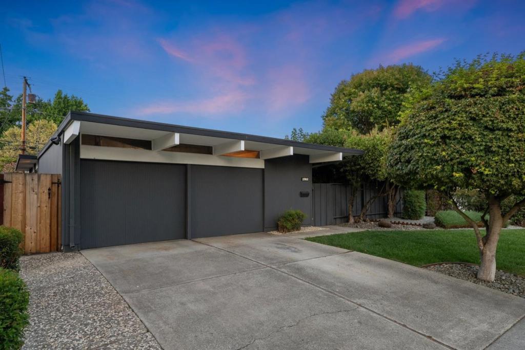 2302 Fairglen Drive