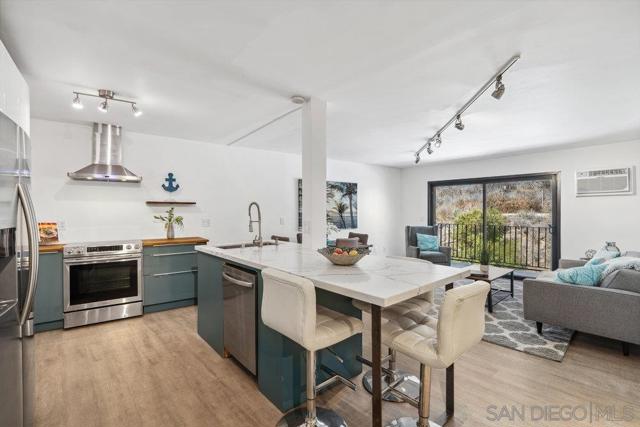Details for 6780 Friars Rd  365, San Diego, CA 92108