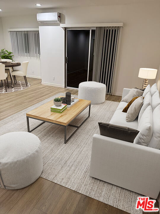 5400 Newcastle Avenue #68