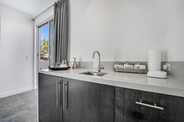 49120 Sunrose Lane, Palm Desert CA: https://media.crmls.org/mediaz/0b9256b5-8ec7-40cd-8068-69e444019750.jpg