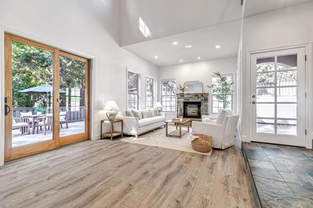 18 Ridgecrest Lane, Scotts Valley CA: https://media.crmls.org/mediaz/0b929a7b-b894-4271-b6e2-208661a685f4.jpg