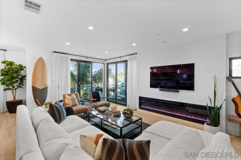 3301 Lincoln - photo 6