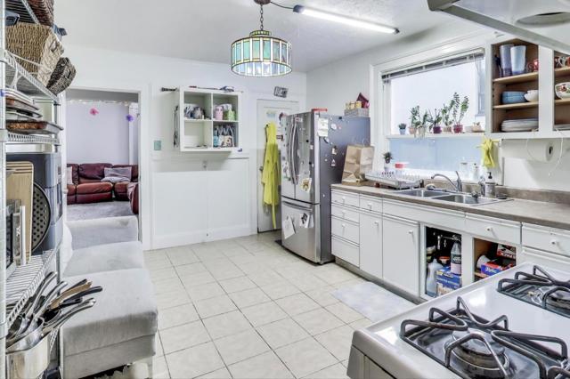 3638 Gough Street, San Francisco CA: https://media.crmls.org/mediaz/0b93619e-6b87-4752-a235-9c109d82eb40.jpg