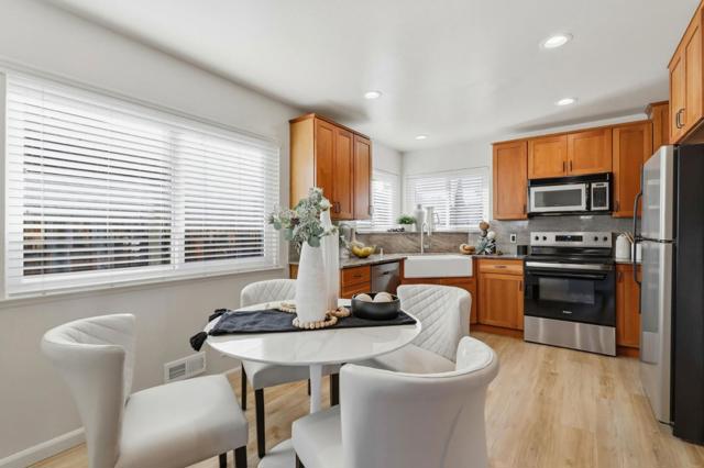 820 Leigh Avenue, San Jose CA: https://media.crmls.org/mediaz/0b938825-7428-4d19-8d4e-3cda9cf72633.jpg